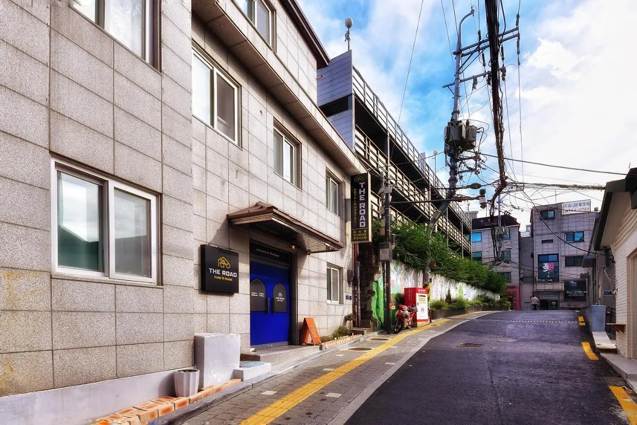 The Road Hotel Seoul 2*,  South Korea