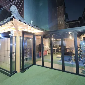 招待所 弘大y屋旅馆