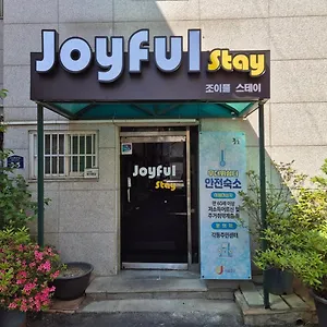 Joyful Pensión